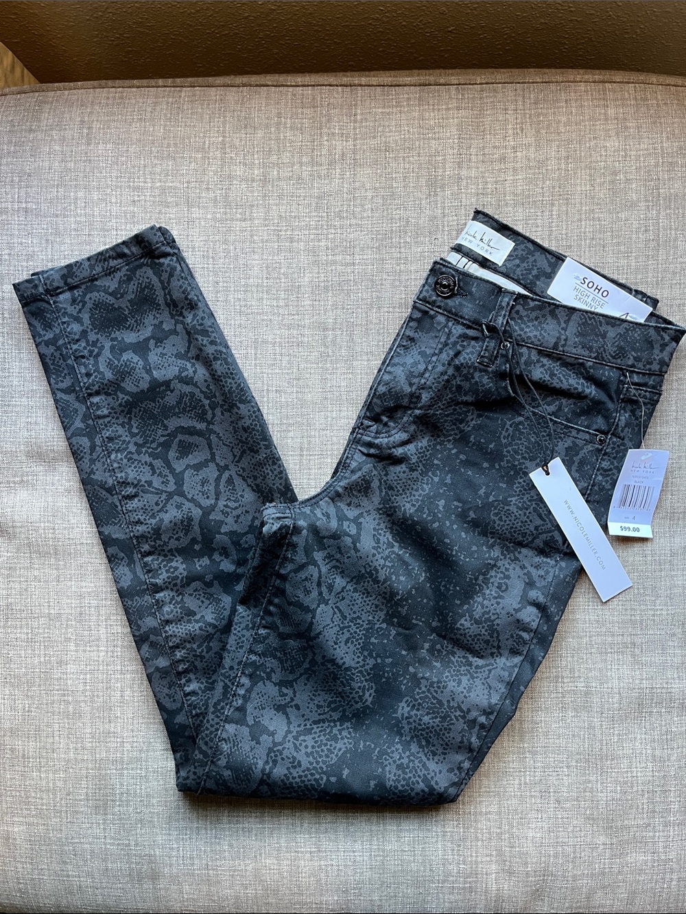 Nicole Miller Soho High-Rise Skinny Black Snakeskin Print Jeans NWT 4